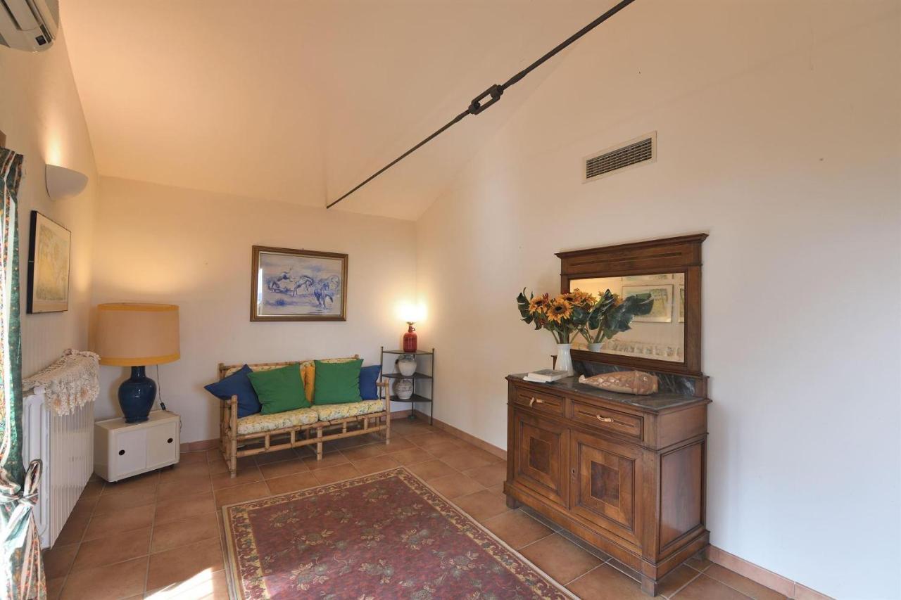 Villa Montalbano 12 Черето Гуиди Екстериор снимка